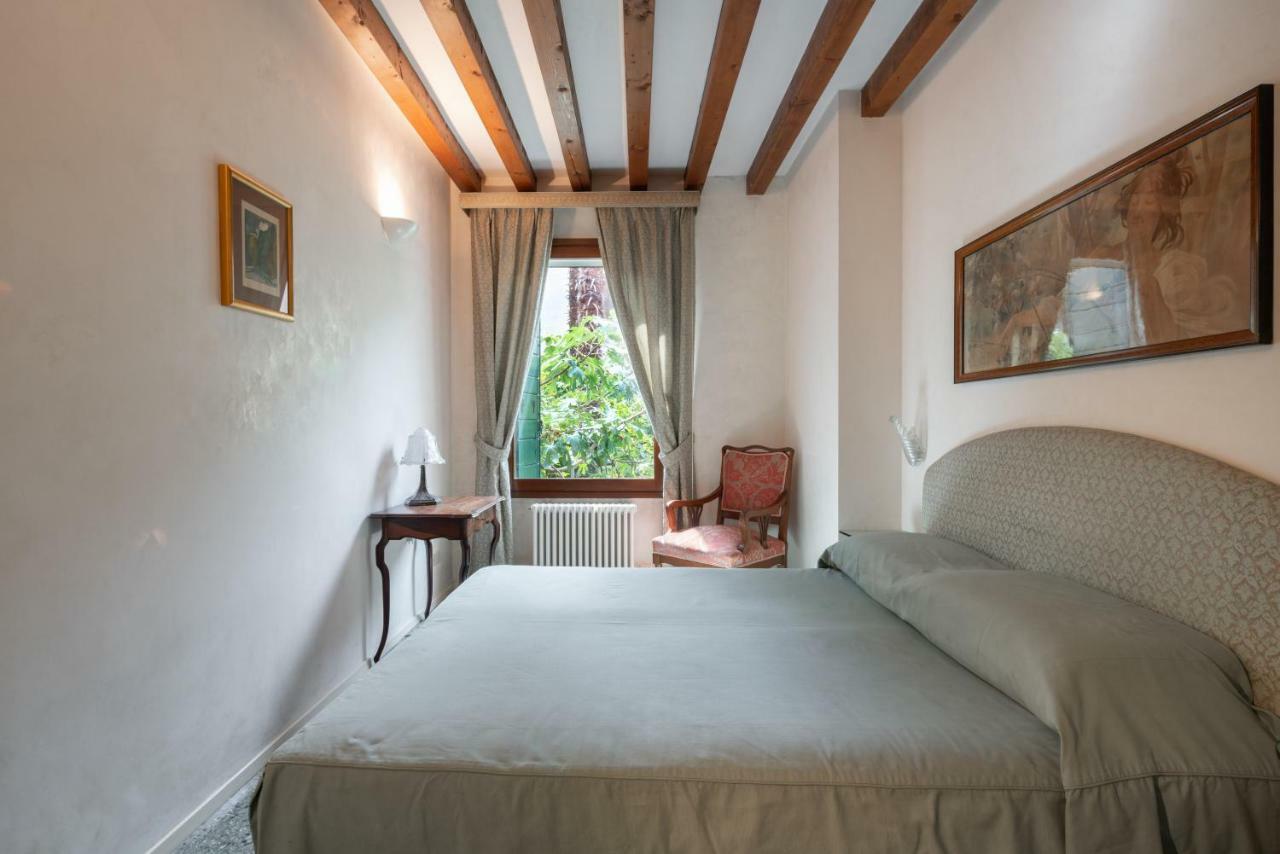 Garden Apartment Venice Luaran gambar