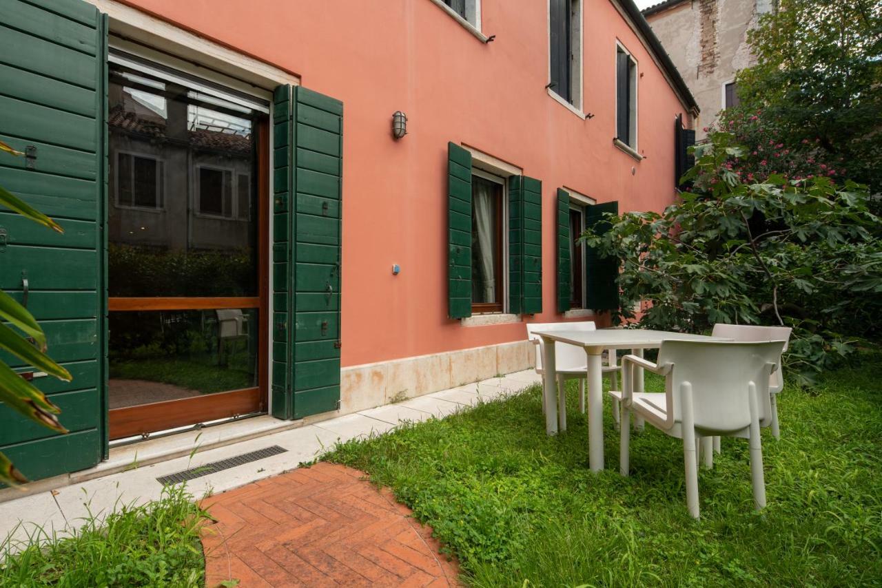 Garden Apartment Venice Luaran gambar