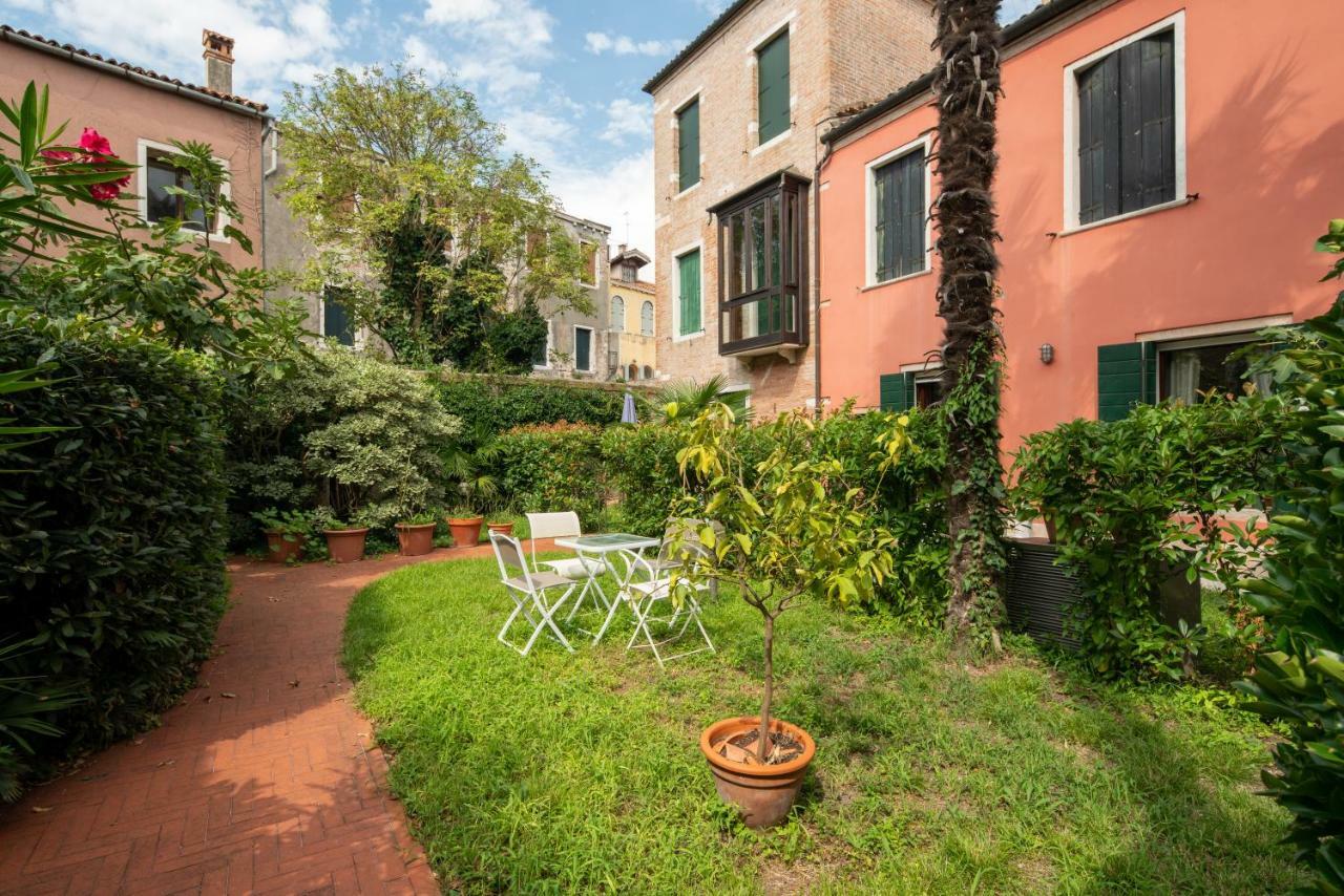 Garden Apartment Venice Luaran gambar