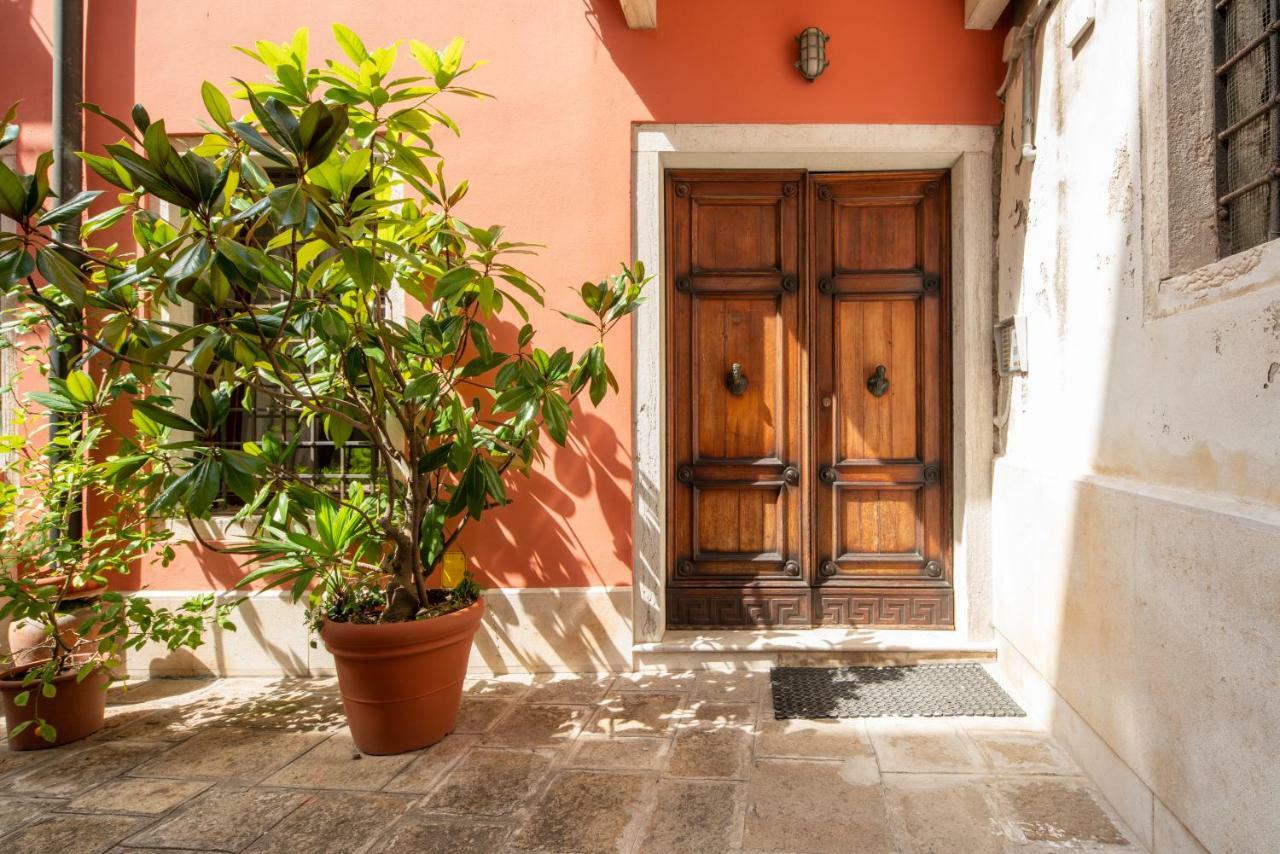 Garden Apartment Venice Luaran gambar