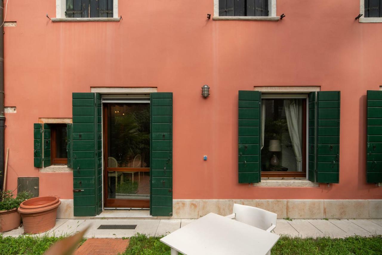 Garden Apartment Venice Luaran gambar